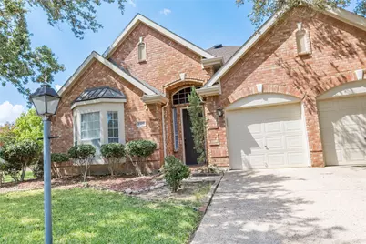 2405 Pine Hollow Court, Arlington, TX 76006 - Photo 4