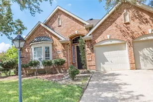 2405 Pine Hollow Ct, Arlington, TX 76006 - Photo 4