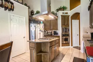 2405 Pine Hollow Ct, Arlington, TX 76006 - Photo 14