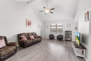 1432 Park Trails Blvd, Princeton, TX 75407 - Photo 4