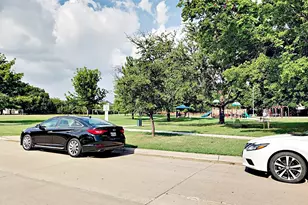 326 Wimberly St, Fort Worth, TX 76107 - Photo 16