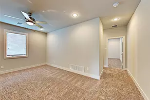 326 Wimberly St, Fort Worth, TX 76107 - Photo 10