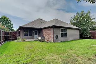 1329 Villa Paloma Blvd, Little Elm, TX 75068 - Photo 18