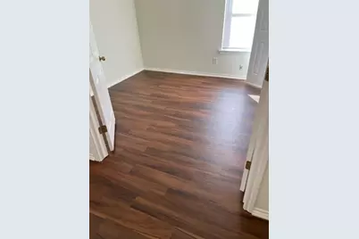 1029 E Hickory Street, Denton, TX 76205 - Photo 6