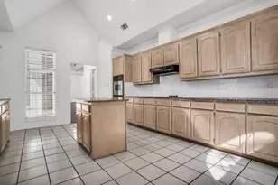 1317 Carver Ln, Irving, TX 75061 - Photo 10