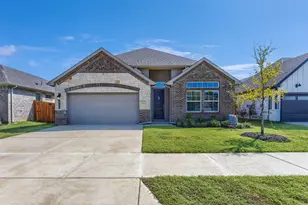 2705 Starling St, Denton, TX 76205 - Photo 4