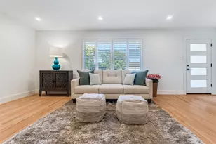 3078 Newcastle Dr, Dallas, TX 75220 - Photo 4