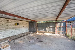 720 N Ave A, Springtown, TX 76082 - Photo 26