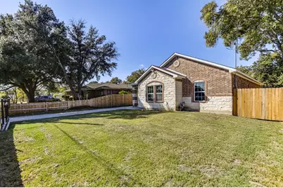 1830 Fernwood Avenue, Dallas, TX 75216 - Photo 26