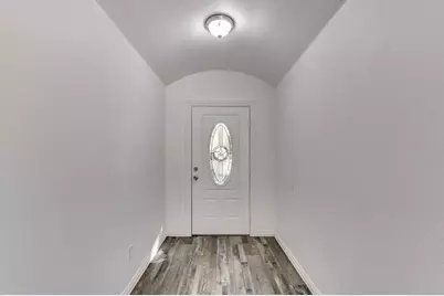 1830 Fernwood Avenue, Dallas, TX 75216 - Photo 8