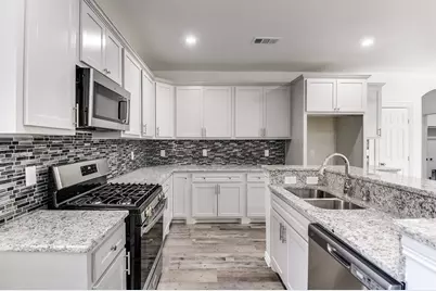 2222 Belknap Avenue, Dallas, TX 75216 - Photo 2