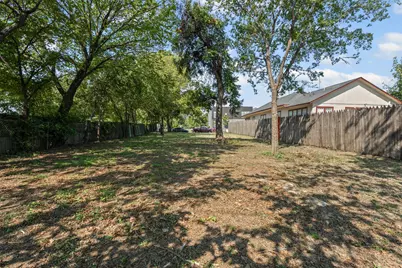 1417 S Jennings Avenue, Fort Worth, TX 76104 - Photo 10