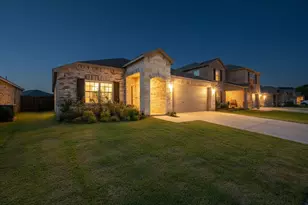 1800 Vlg Crk Ln, Denton, TX 76208 - Photo 8