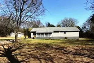 426 Gun Club Rd, Denison, TX 75021 - Photo 2