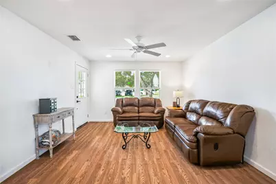 1485 N McCart Street, Stephenville, TX 76401 - Photo 4