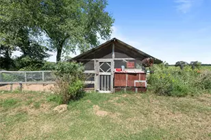 364 Hcr 2200, Aquilla, TX 76622 - Photo 28