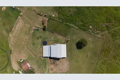 364 Hcr 2200, Aquilla, TX 76622 - Photo 32