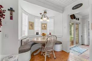 8561 Strathmore Dr, Dallas, TX 75238 - Photo 14