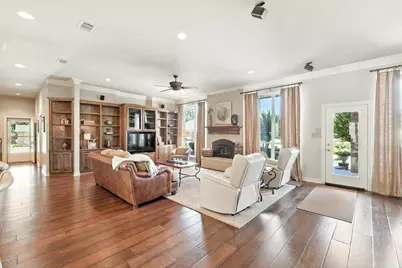 105 Enchanted Court N, Burleson, TX 76028 - Photo 16