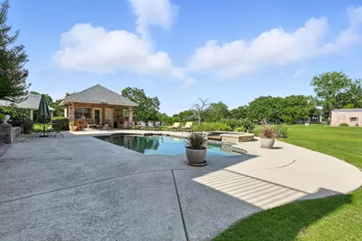 105 Enchanted Court N, Burleson, TX 76028 - Photo 30