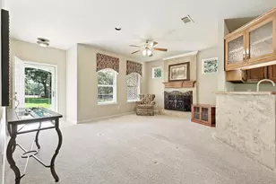 105 Enchanted Ct N, Burleson, TX 76028 - Photo 32