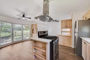 807 1st St, Bridgeport, TX 76426 - Photo 8