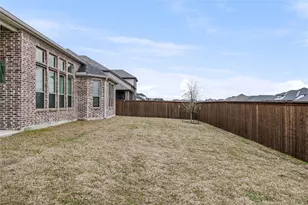 221 Rio Grande Dr, Waxahachie, TX 75165 - Photo 34
