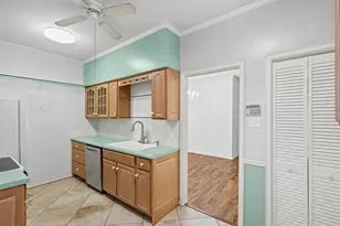 4320 Bellaire Dr S, Fort Worth, TX 76109 - Photo 8