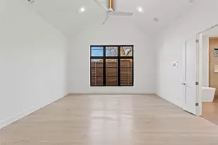 7624 Roper St, Dallas, TX 75209 - Photo 12