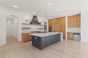 7624 Roper St, Dallas, TX 75209 - Photo 10