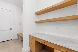 7624 Roper St, Dallas, TX 75209 - Photo 32