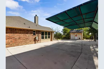 2700 Refugio Avenue, Fort Worth, TX 76164 - Photo 34