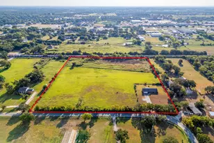601 Eddy Ave, Joshua, TX 76058 - Photo 2