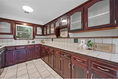 933 Wade Drive, Bedford, TX 76022 - Photo 14