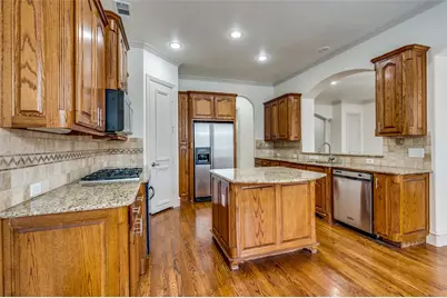 4452 Saint Andrews Boulevard, Irving, TX 75038 - Photo 4