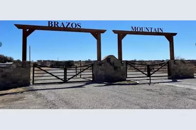 193 Pleasant Valley Road, Mineral Wells, TX 76067 - Photo 1