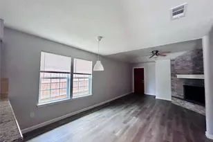 529 Guerin Dr, Arlington, TX 76012 - Photo 8