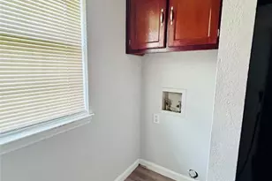 529 Guerin Dr, Arlington, TX 76012 - Photo 10