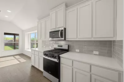 10809 Rothland Street, Crowley, TX 76036 - Photo 2