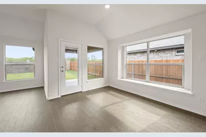 10809 Rothland Street, Fort Worth, TX 76036 - Photo 14