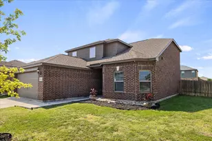 2212 Georgetown St, Princeton, TX 75407 - Photo 2