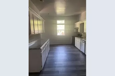 233 10th Street NE, Paris, TX 75460 - Photo 6