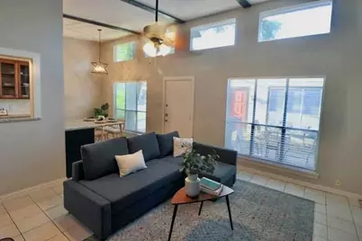 2708 McCart Avenue, Fort Worth, TX 76110 - Photo 4