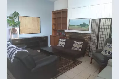 2714 McCart Avenue #2712, Fort Worth, TX 76110 - Photo 2