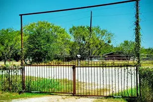 8200 Lipan Hwy, Lipan, TX 76462 - Photo 18