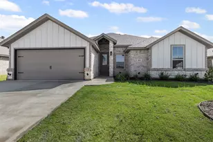 624 Jameson, Springtown, TX 76082 - Photo 1