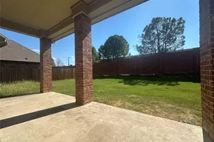 2692 Deer Hollow Dr, Little Elm, TX 75068 - Photo 20