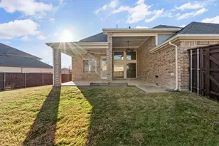 2812 Orchid St, Carrollton, TX 75007 - Photo 38