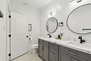 909 Bayonne St, Dallas, TX 75212 - Photo 22