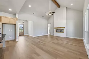 1024 Silver Sage Trl, Weatherford, TX 76085 - Photo 8